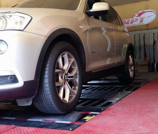 2013 BMW X3 F25 on dyno for ecu remapping