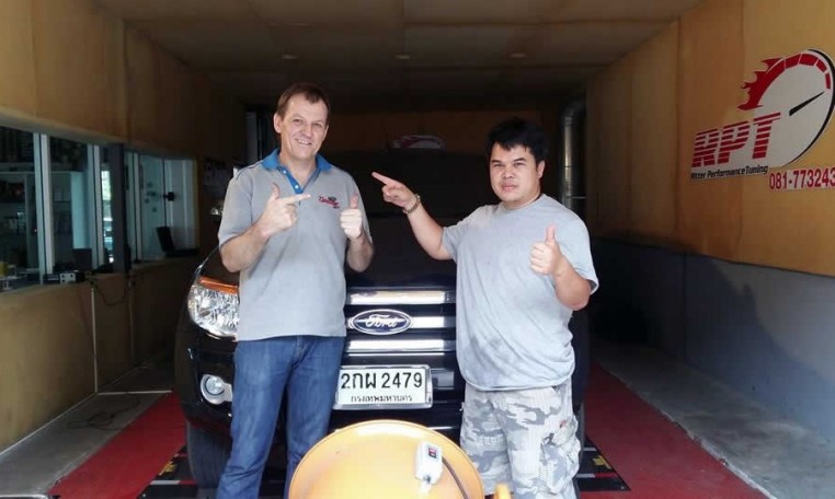 Owner Ritter Performance Tuning Thailand with Ford Ranger 2.2 MT2013 after ecu remaping