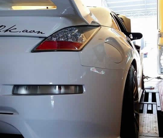 2002 Nissan 350Z DE 3.5L rear on dyno