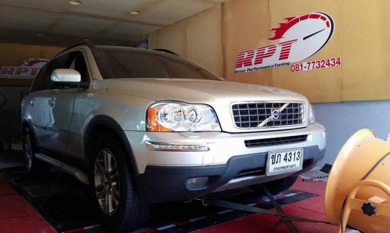 2007 Volvo XC90 on dyno for ecu remapping at Ritter Performance Tuning Thailand