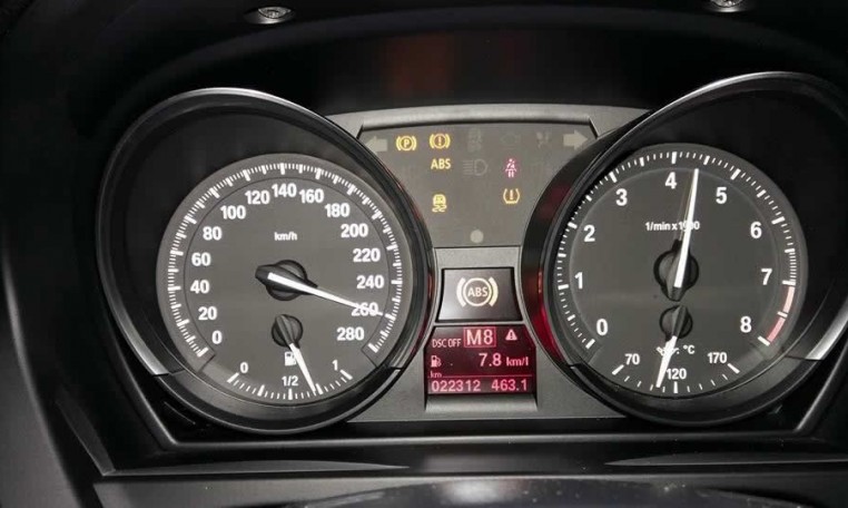 BMW Z4 E89 speedo on dyno