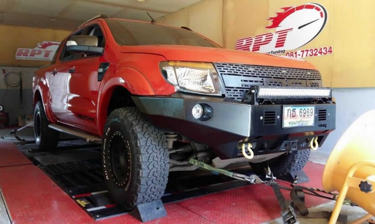 T6 Ford Ranger 2010 on dyno for ECU Remapping